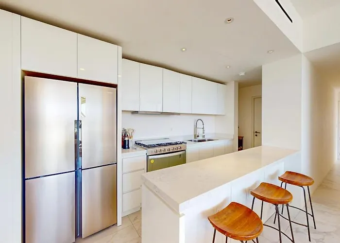 Spacious With Private Washer/dryer, Views, And Shared Pool Ferienhaus *