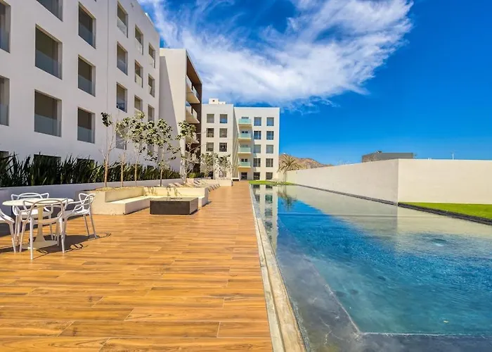 Spacious With Private Washer/dryer, Views, And Shared Pool Ferienhaus Cabo San Lucas